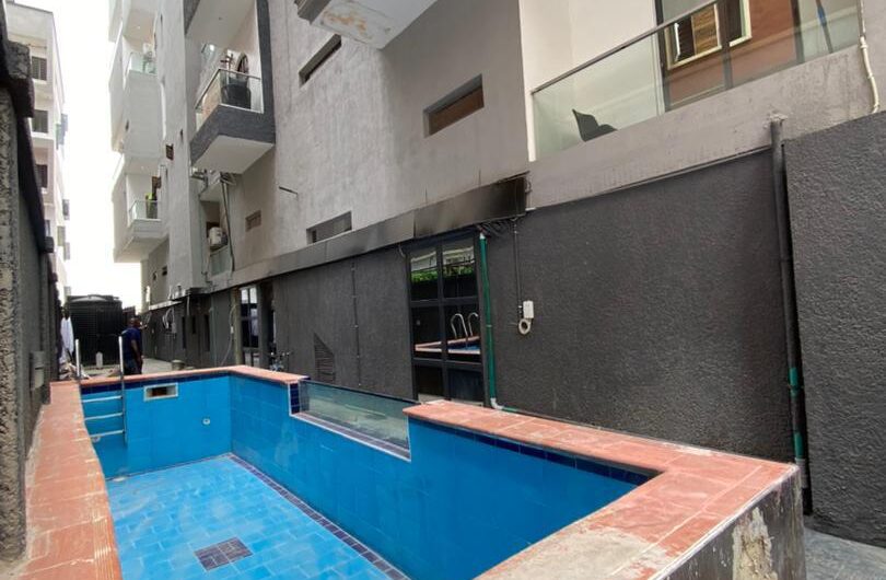 Luxury 1-Bedroom Apartment with Elevator, Gym & Swimming Pool | Lekki  Phase 1