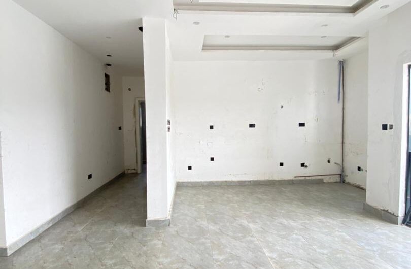 Luxury 1 & 2 Bedroom Apartments with Elevator in Prime Lekki Phase 1