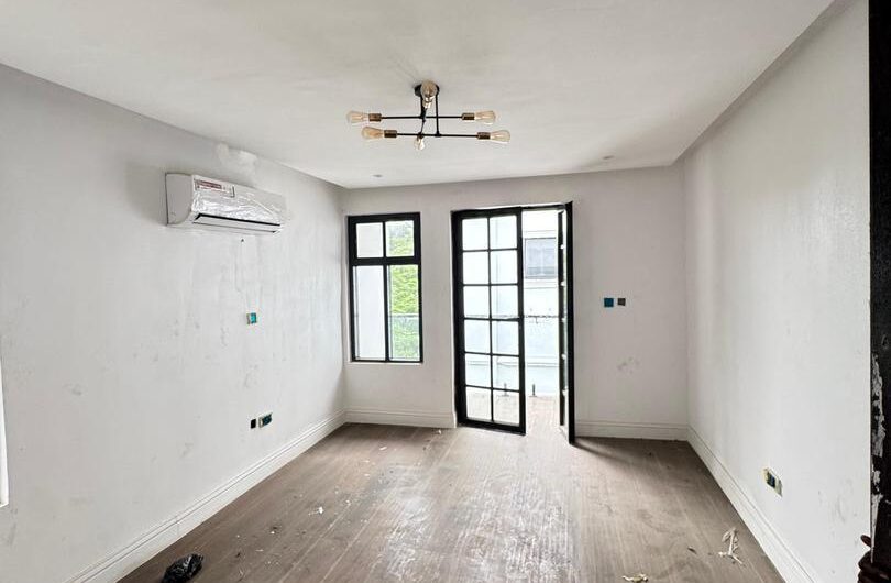 Newly Built 4 Bedroom Fully Detached Duplex with Premium Finishes in Banana Island.